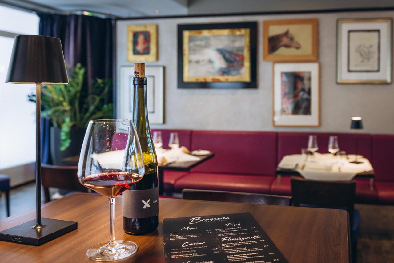 Hotel Moosburger Hof Пфафенхофен ан дер Илм Екстериор снимка