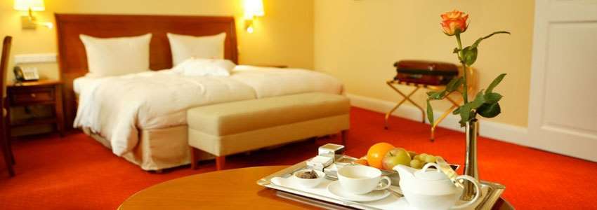 Hotel Moosburger Hof Пфафенхофен ан дер Илм Екстериор снимка